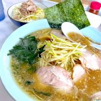 ラーメンショップ、ネギチャーシュー麺とネギ飯